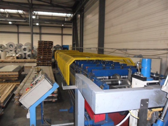 Decoiler + Roll forming Line for Steeldeck type 106