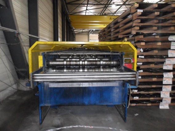 Decoiler + Roll forming Line for Steeldeck type 106
