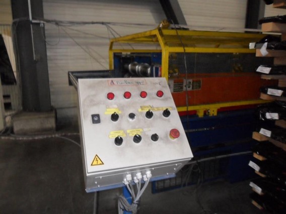 Decoiler + Roll forming Line for Steeldeck type 106