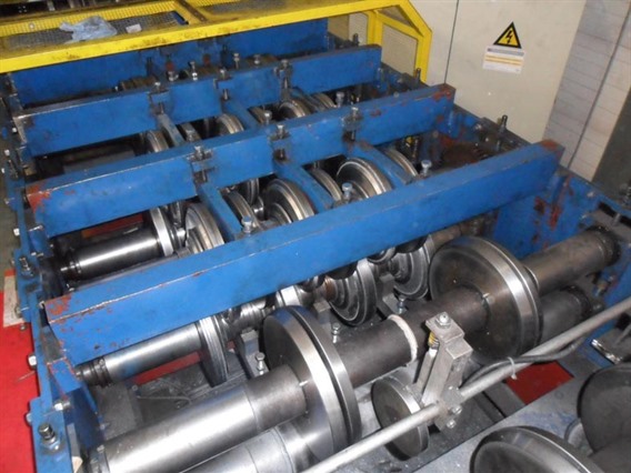 Decoiler + Roll forming Line for Steeldeck type 106