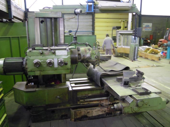 Sechmi Machine Used Bed milling machines with moving table & CNC, Secmu - X: 2000 - Y ...