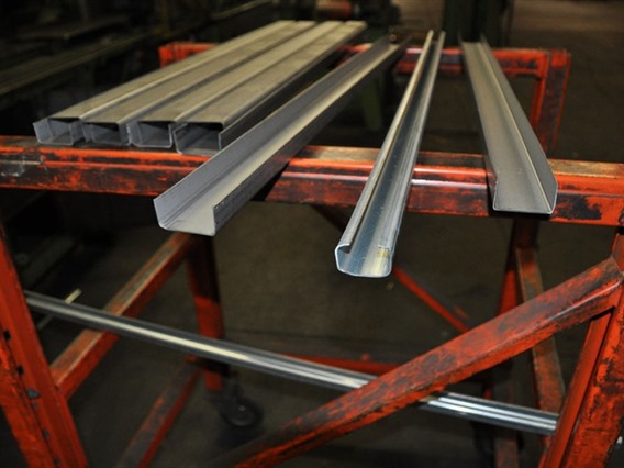 RAS rollforming + decoiler for making U&C-profiles