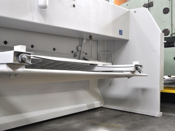 LVD MVC 3000 x 12 mm