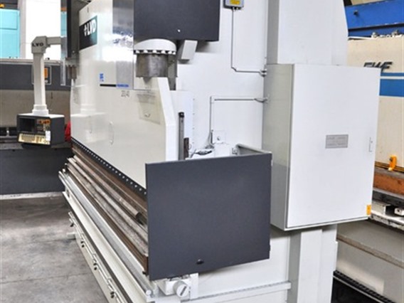 LVD PPE 200 ton x 4100 mm CNC