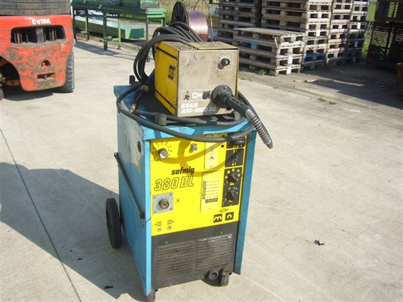SafMig 380 BL with Esab A10 MED 30