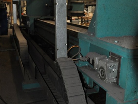 Fanuc CNC drill- & milling line X: 8000 mm