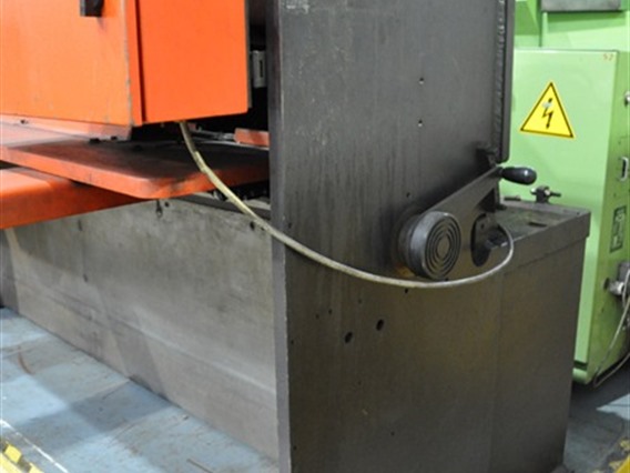 Amada Promecam GPN 425 2500 x 4 mm CNC