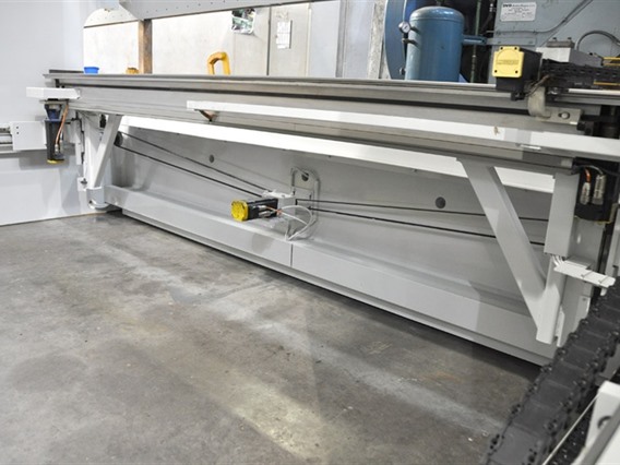 LVD PPEB 220 ton x 5070 mm Cadman-CNC