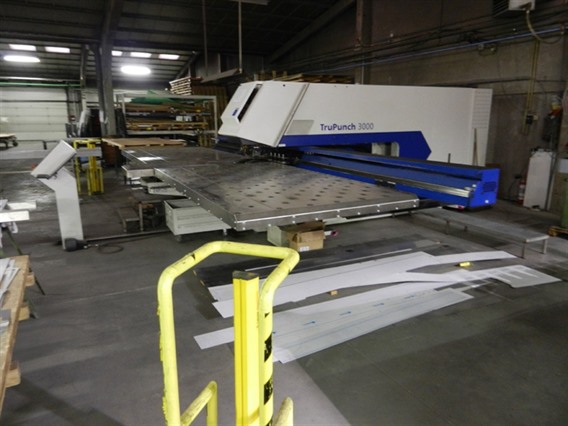 Trumpf TruPunch 3000 large format