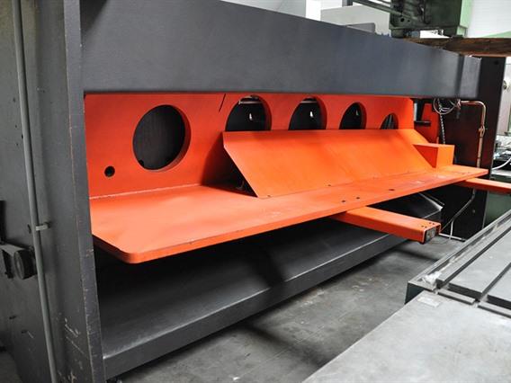 Amada Promecam GPN 4100 x 8 mm CNC