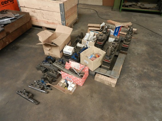Chevalier FCL 2480  Ø 610 x 2200 mm CNC