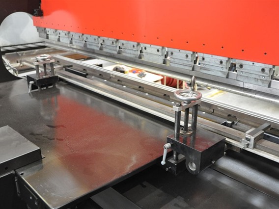 Amada Promecam RG 80-30 CNC