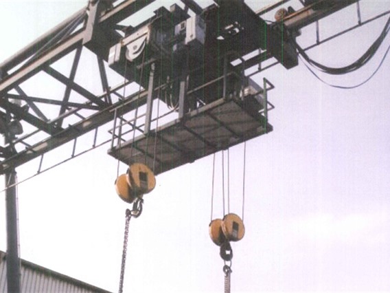 Demag 12,5T + 12,5T x 30 000 mm