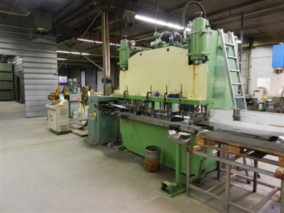 Dimeco decoil./ straight/ feeder LVD punchpress