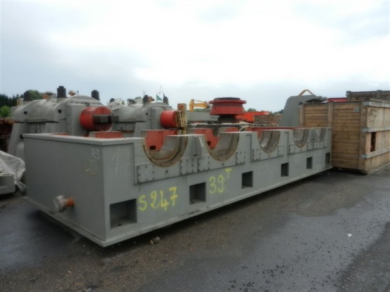 Wean United Contin. hot strip rolling mill (8 stands)
