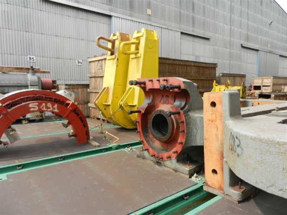 Wean United Contin. hot strip rolling mill (8 stands)