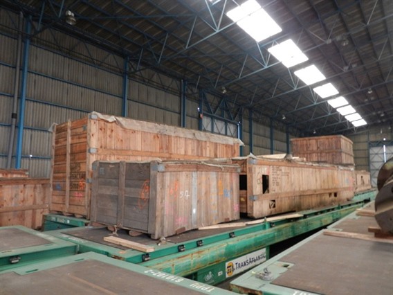 Wean United Contin. hot strip rolling mill (8 stands)