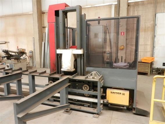 Voortman V600 drilling system for beams