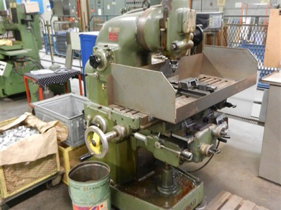 Novar universal milling machine