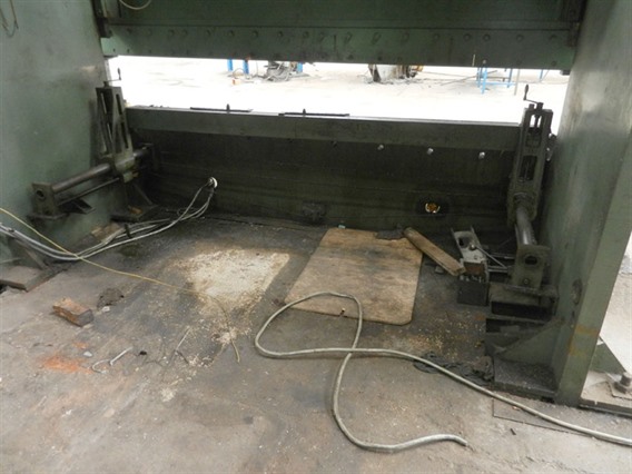 Verson 300T x 4000 mm