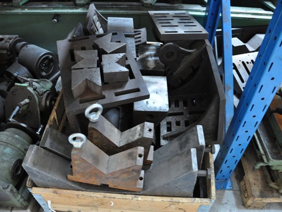 Various clamping blocks 