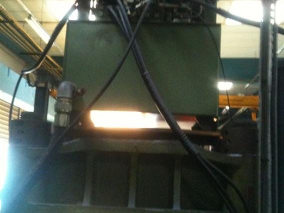 Emidecau press 400 ton