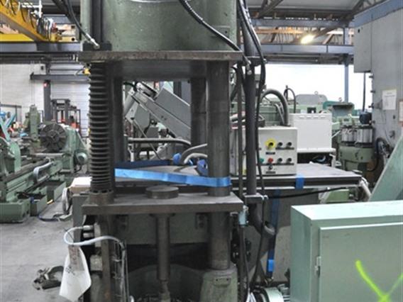 Emidecau press 400 ton