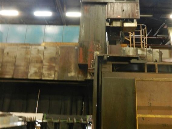 Waldrich-Coburg N°1 heavy duty portal&gantry milling