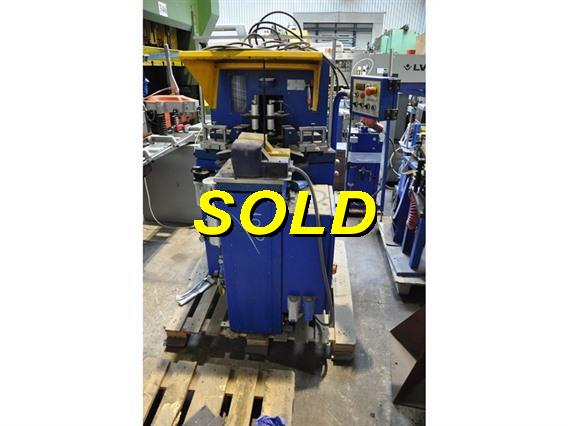 Schüco CC 120A corner crimping 