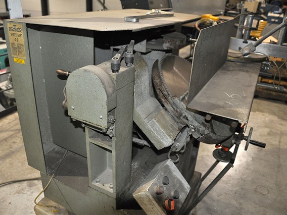 Schüco notching saw