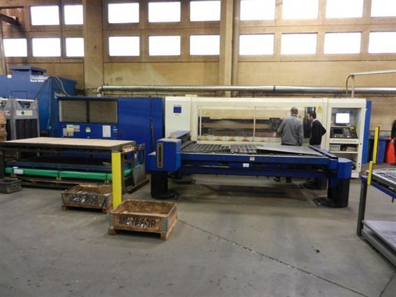 Trumpf L2530 1250 x 2500 mm 2,4 kW