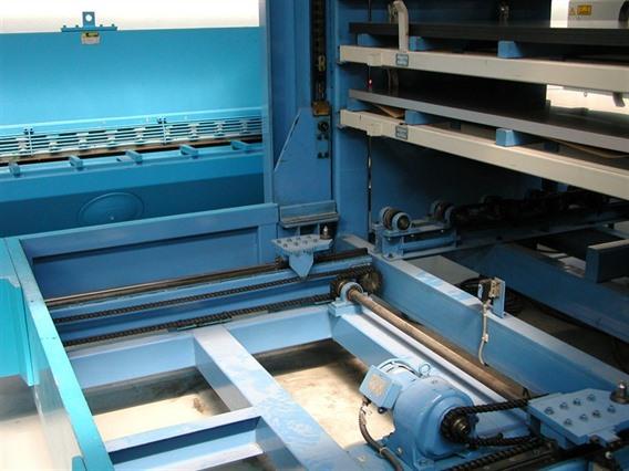 Mazak FMS Loading & unloading system