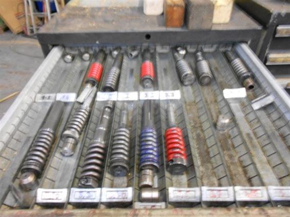 Lista cases with amada punch tools