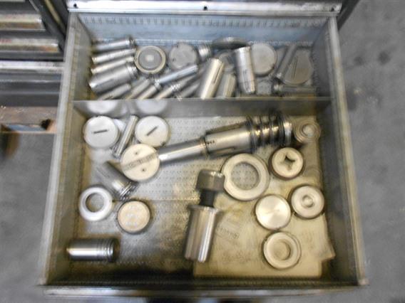 Lista cases with amada punch tools