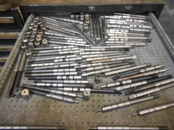 Lista cases with amada punch tools