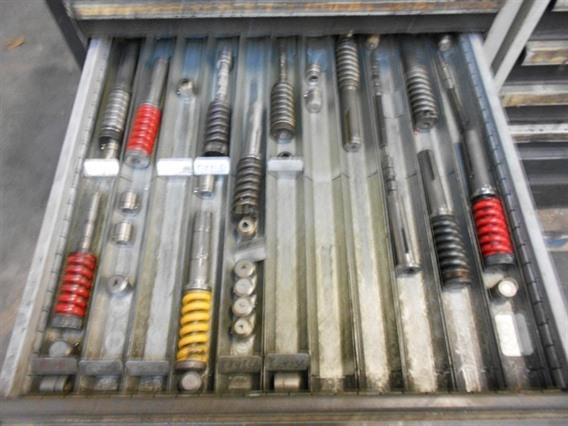 Lista cases with amada punch tools