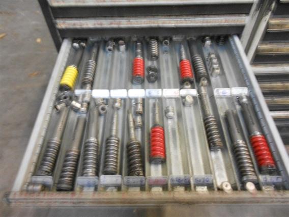 Lista cases with amada punch tools