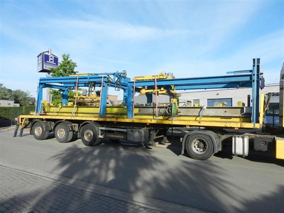 Manufacturing concrete slabs Stelcon