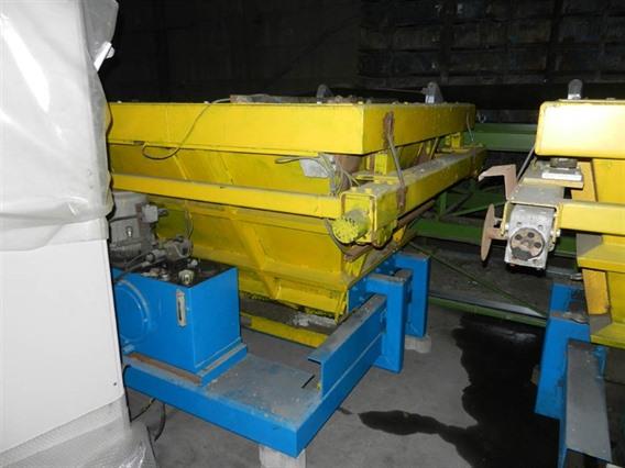 Manufacturing concrete slabs Stelcon