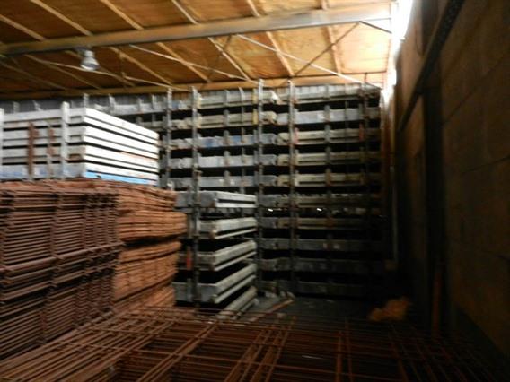 Manufacturing concrete slabs Stelcon
