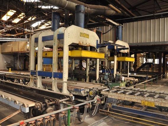 Valette panel press 410 ton