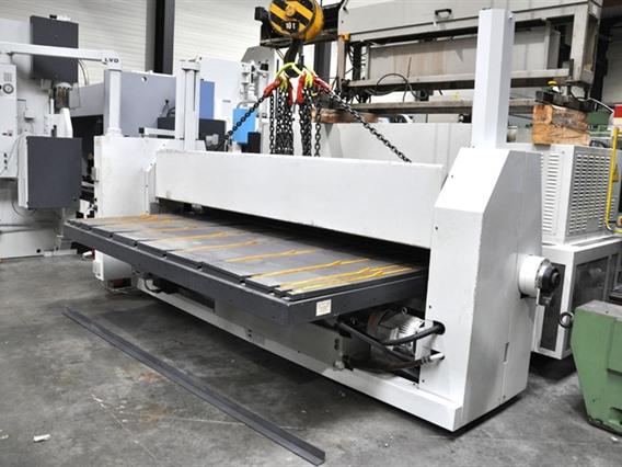 RAS 74.30 CNC 3200 x 4 mm