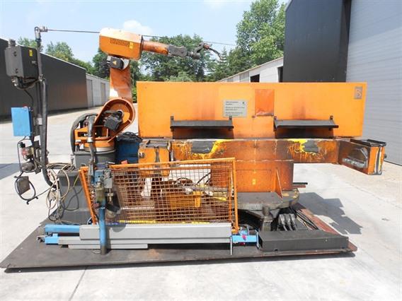 Cloos Romat 320 Compact robot weldingunit