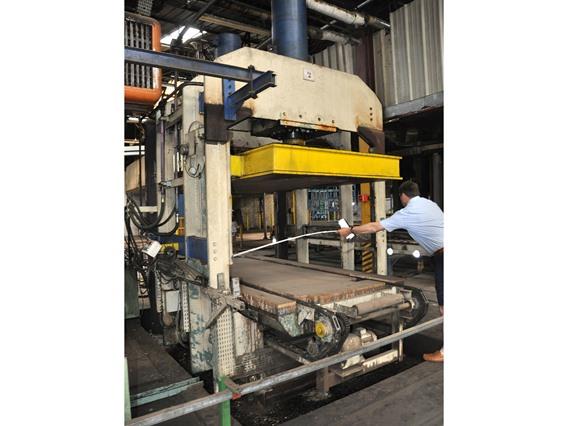 Valette panel press 410 ton