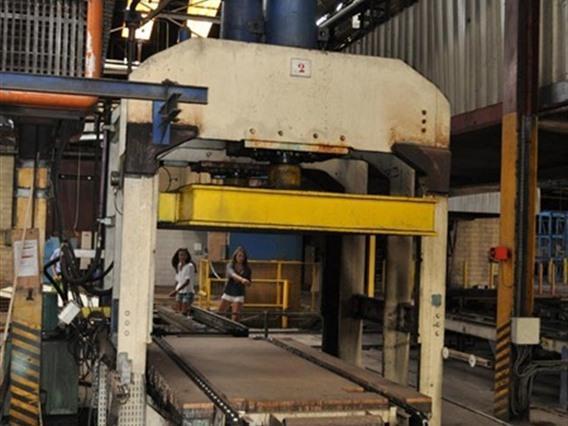 Valette panel press 410 ton