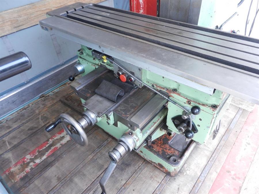 Tos Fa3a H X 900 Y 280 Z 410 Mm Universal Milling Machines Cnc N 00 Tos Fa3a H X 900 Y 280 Z 410 Mm Universal Milling Machines Cnc N 00