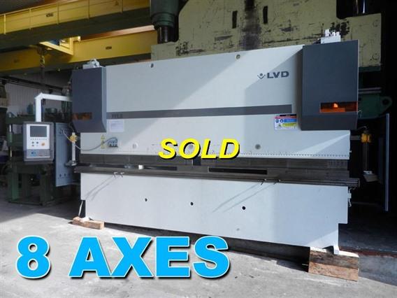 LVD PPEB 135 ton x 4270 mm Cadman CNC