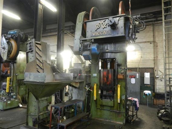 Vaccari Friction press 400 ton + oven