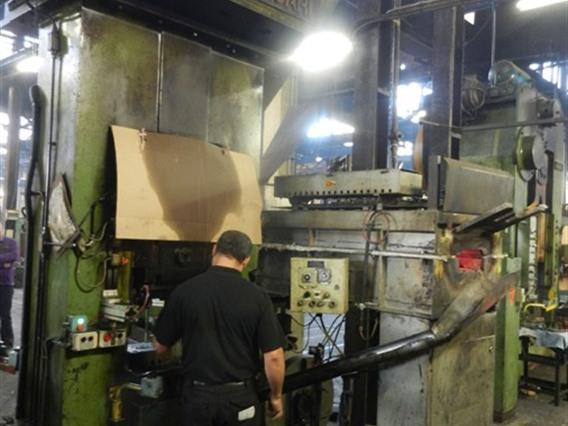 Vaccari Friction press 400 ton + oven
