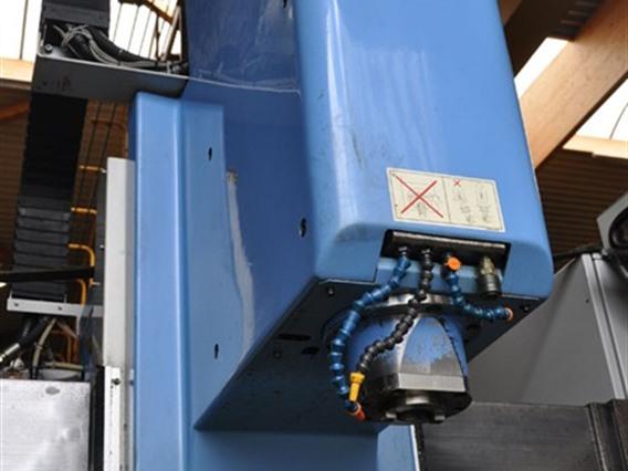 Mazak VTC20B X: 1120 - Y: 510 - Z: 510mm
